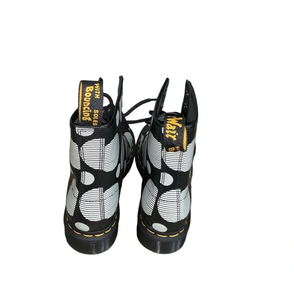 New Dr Martens Womens 1460 Polka Dot Boot Size 6 - Picture 3 of 6